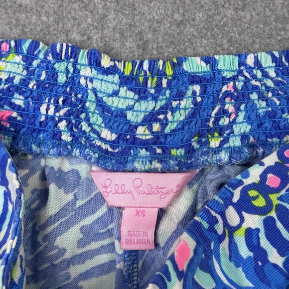Lilly Pulitzer Size XS Scalloped Dahlia Shorts Cerviche Brillant Blue Coastal - Picture 3 of 6